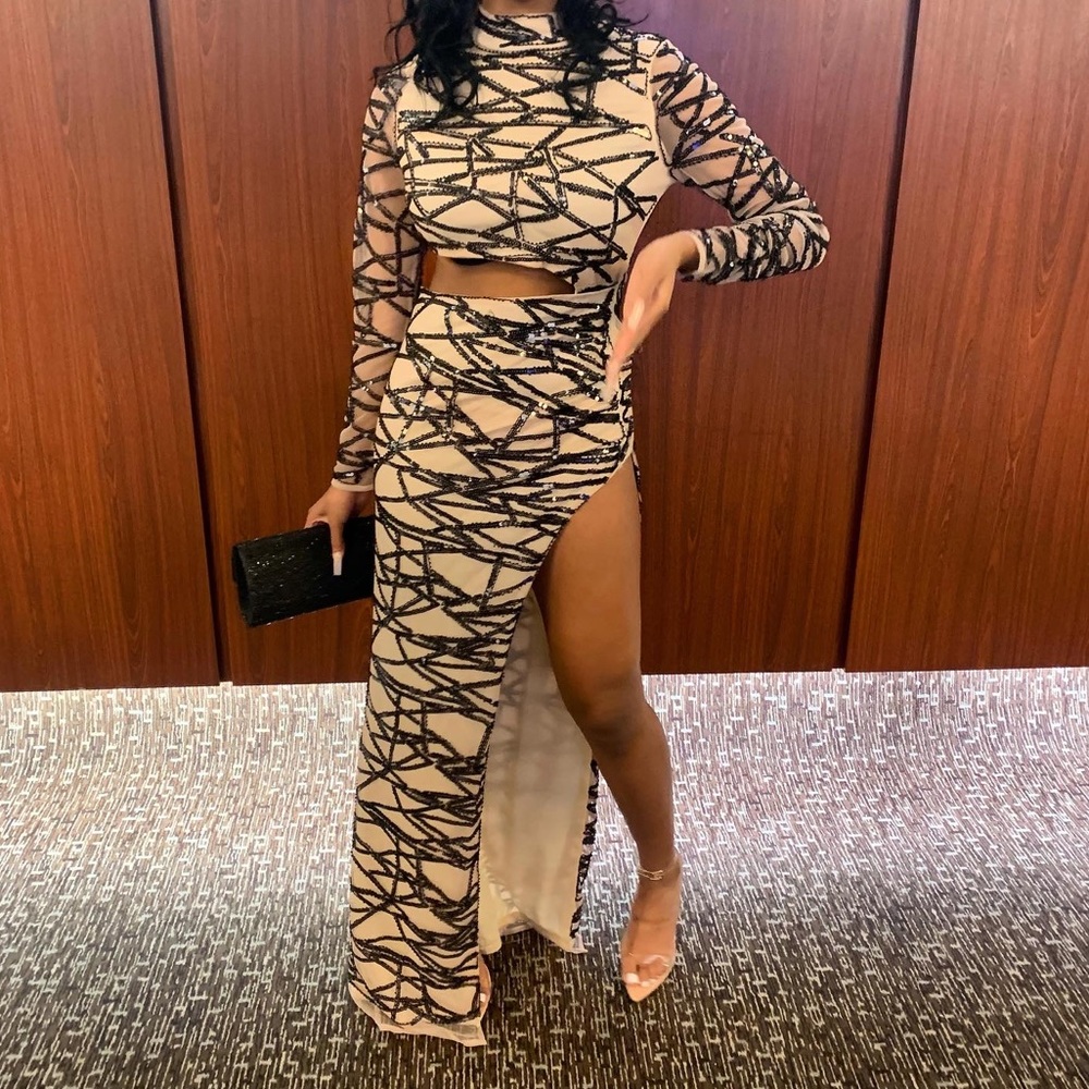 Beautiful Dress for multiple occasions. NWTO. First come , first serve